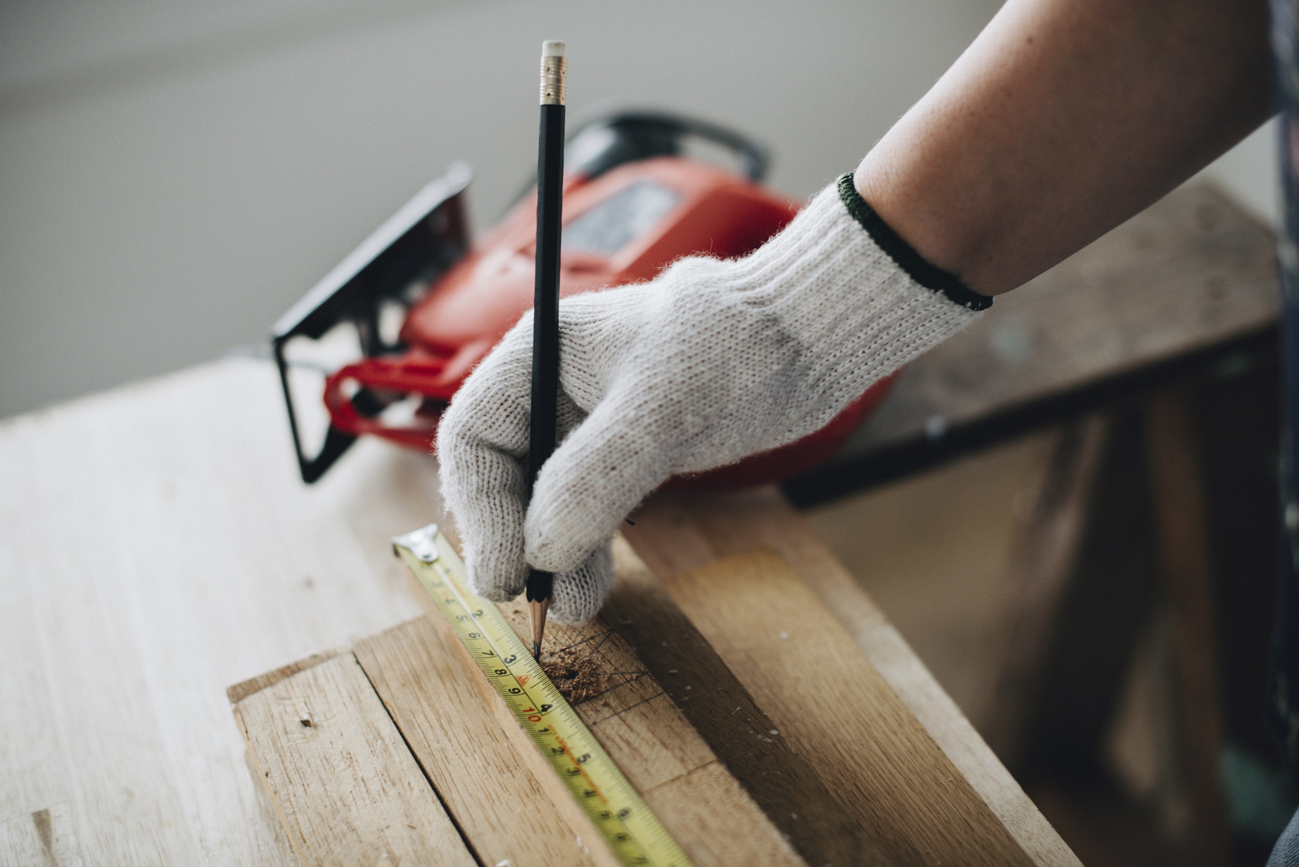 Planering av totalrenovering med ritningar och uppmätning – arbete utfört av kvalitetssäkrat totalrenoveringsföretag